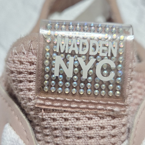 CUTE STEVE MADDEN Women's Sneakers in Blush Pink Size 5 (RUN BIG, THEY FIT 7.5) - Picture 6 of 8